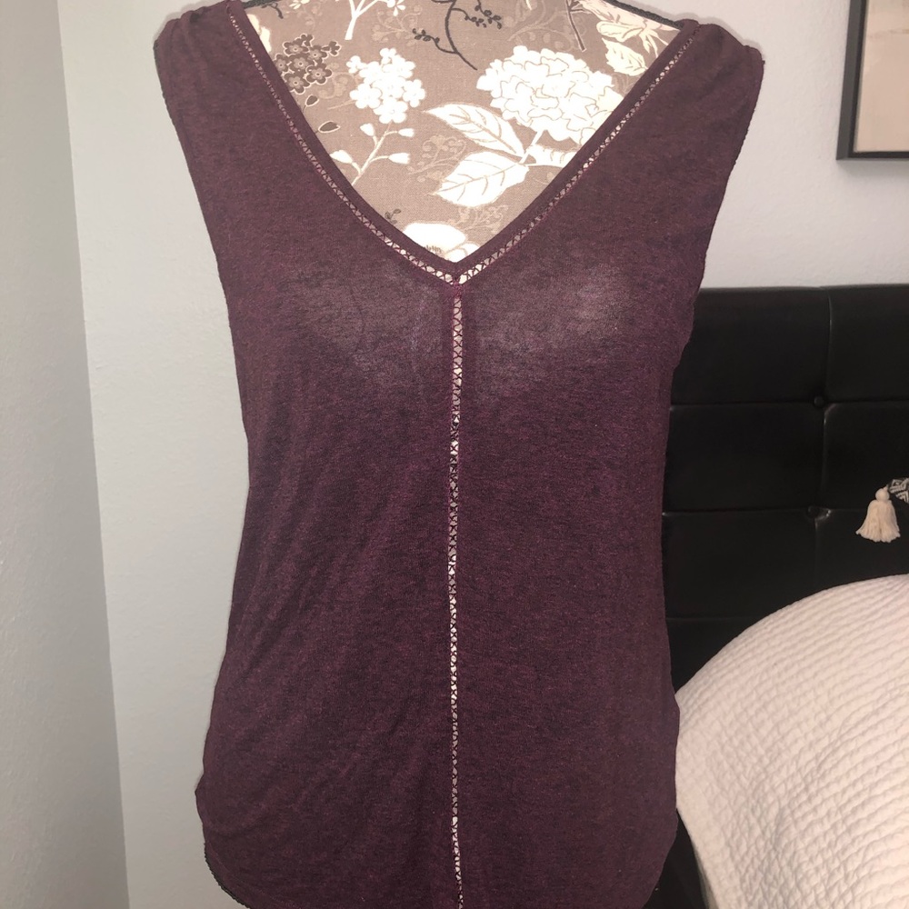 2/20 bundle Nice top Ella miss size S